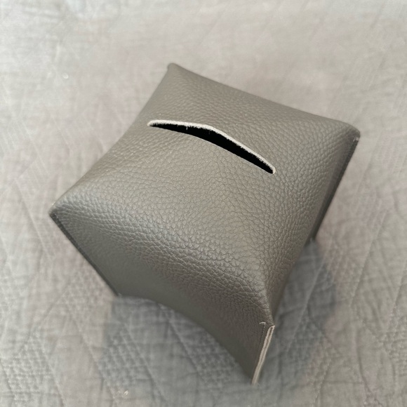 5 Square Tissue box covers - Picture 10 of 16
